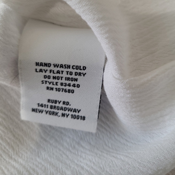 RUBY RD. Womens SZ Med White, Guazy, Crochet top, swimcover, layer piece - Picture 11 of 11